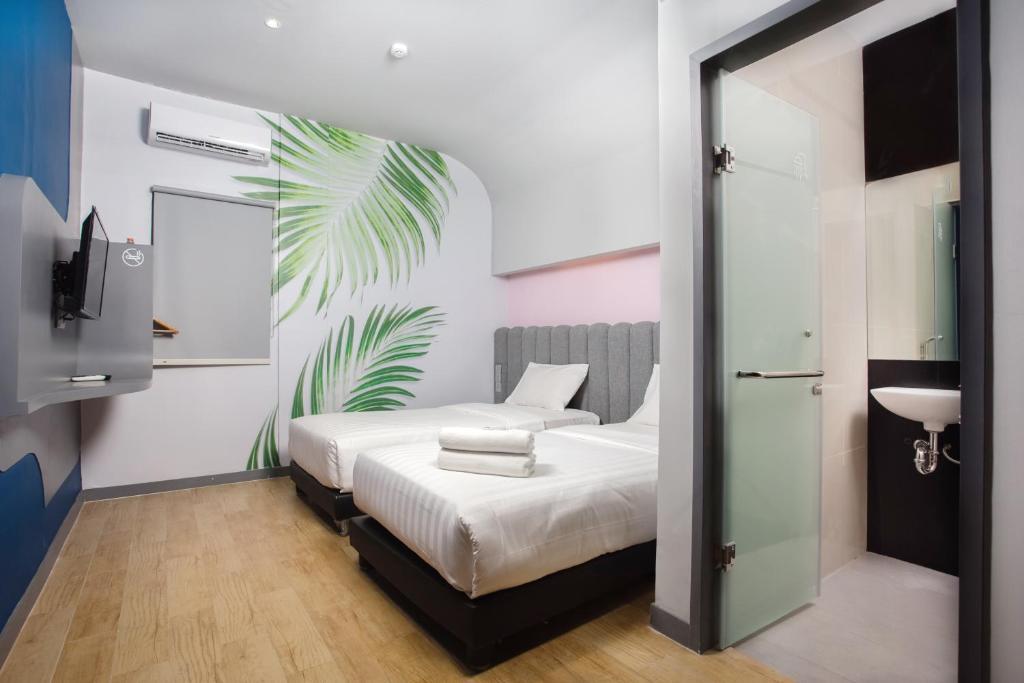 J Hotel Медан Екстериор снимка