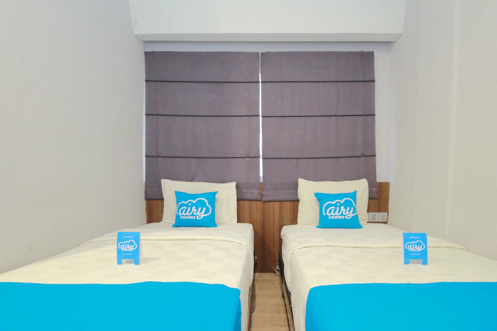 J Hotel Медан Екстериор снимка